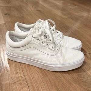 Classic White Low Top Vans